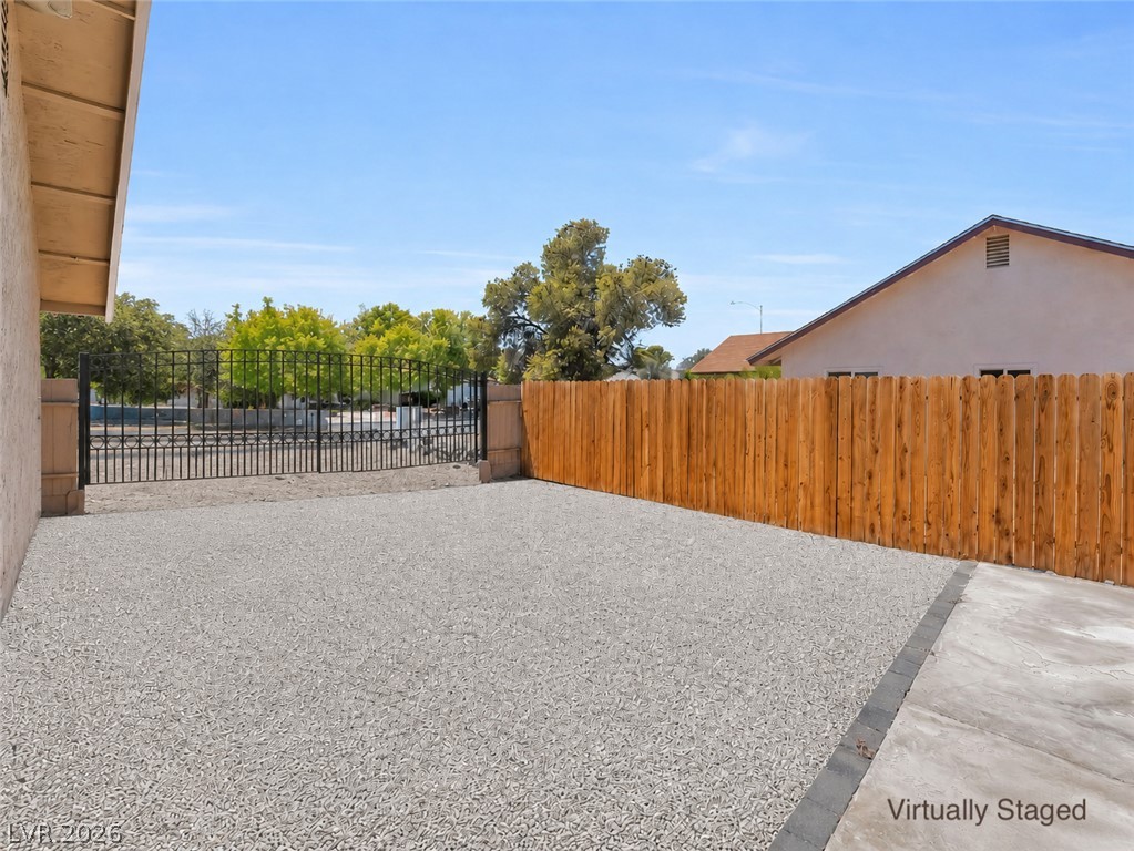 525 Zuber Avenue Property Photo 18