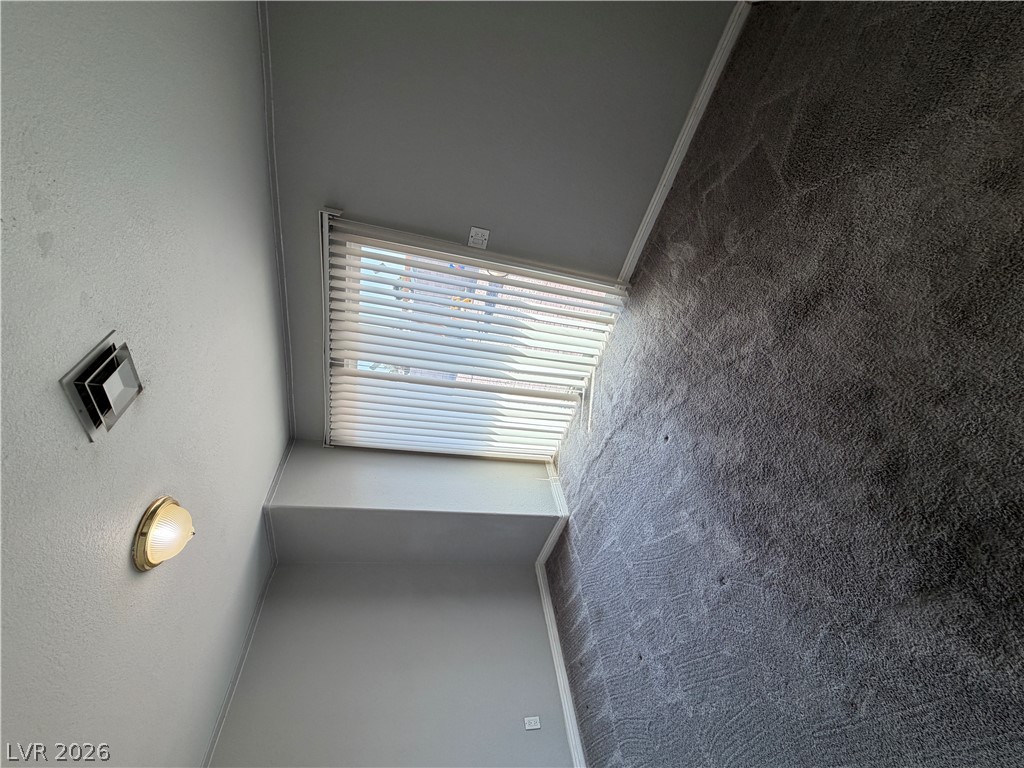 2820 South Sandhill Road A Property Photo 17