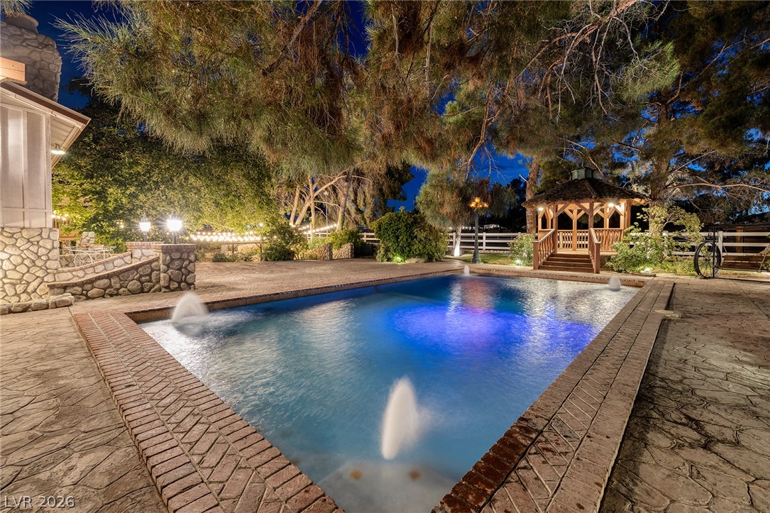 8213 Rancho Destino Road Property Photo 4
