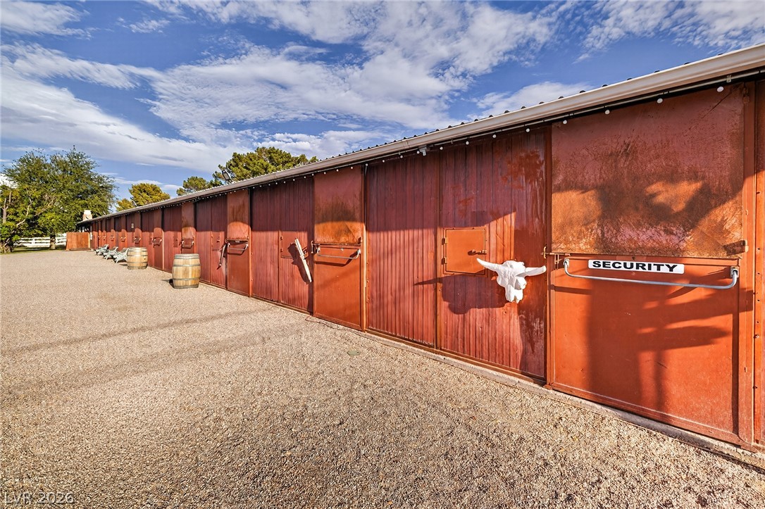 8213 Rancho Destino Road Property Photo 7