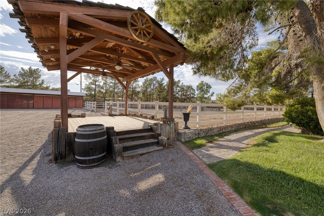 8213 Rancho Destino Road Property Photo 15