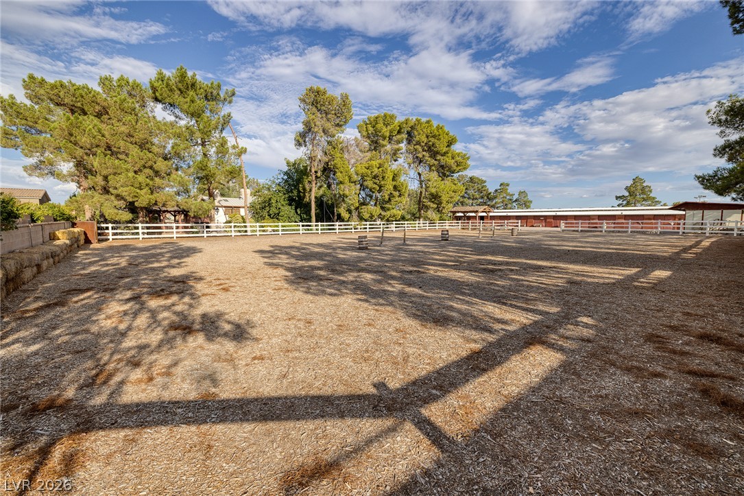 8213 Rancho Destino Road Property Photo 19