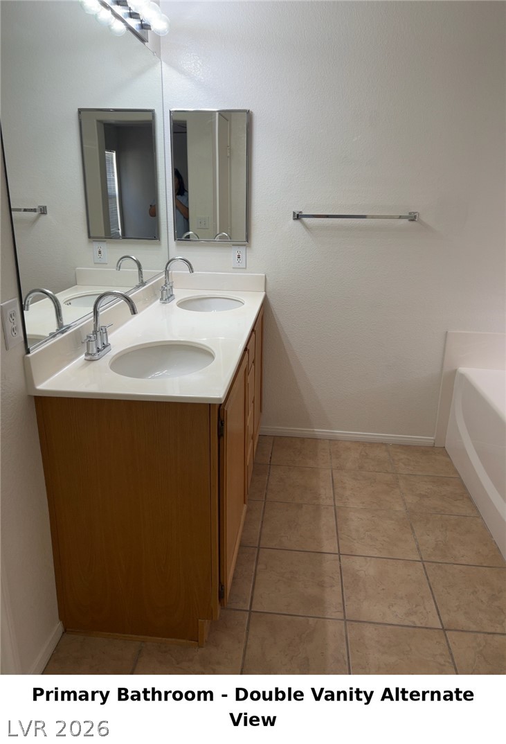 11556 Aruba Beach Avenue Property Photo 9