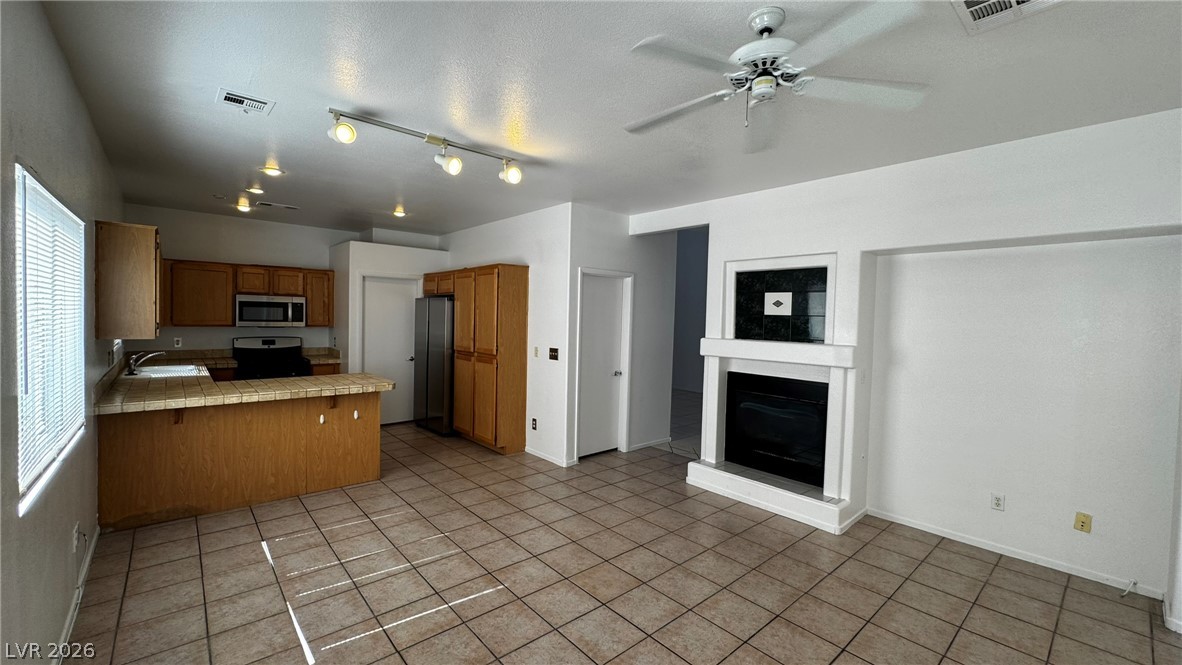 2800209 Property Photo 9