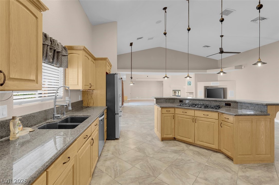 9415 Westwind Road Property Photo 19