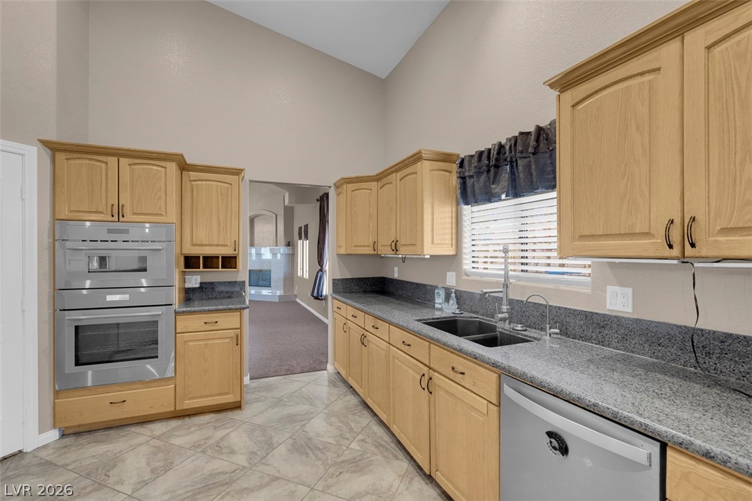 9415 Westwind Road Property Photo 21