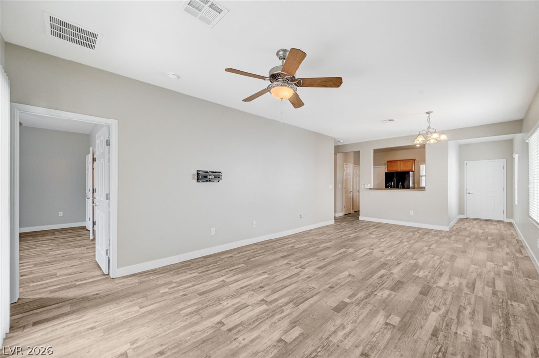 2721 Cheer Pheasant Avenue Property Photo 9