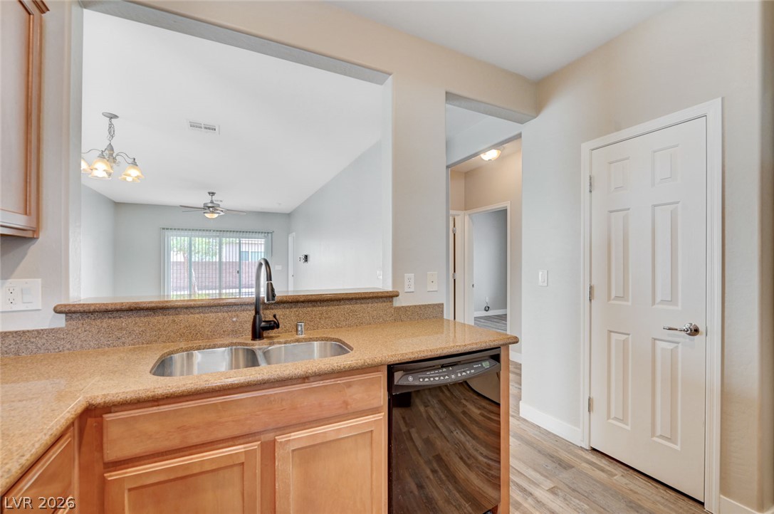 2721 Cheer Pheasant Avenue Property Photo 11