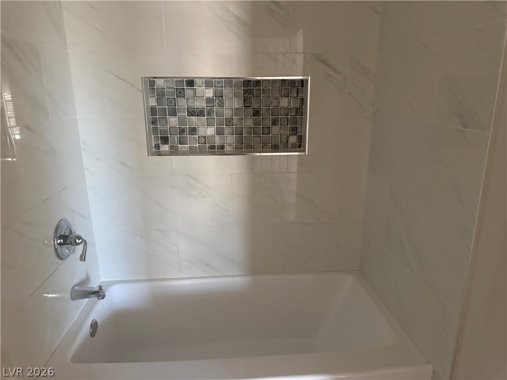 530 Elm Drive 201 Property Photo 13
