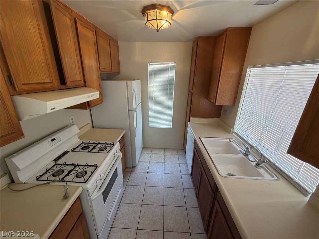 4736 Nara Vista Way 104 Property Photo 11