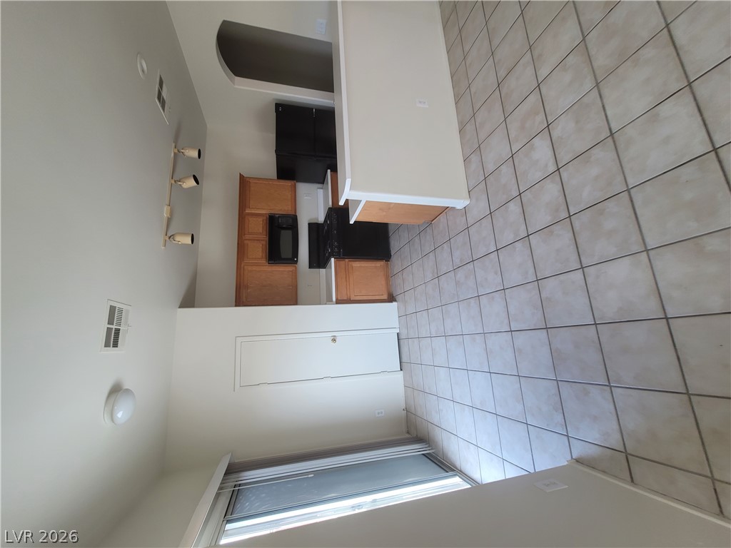 3119 Sentimental Court Property Photo 26