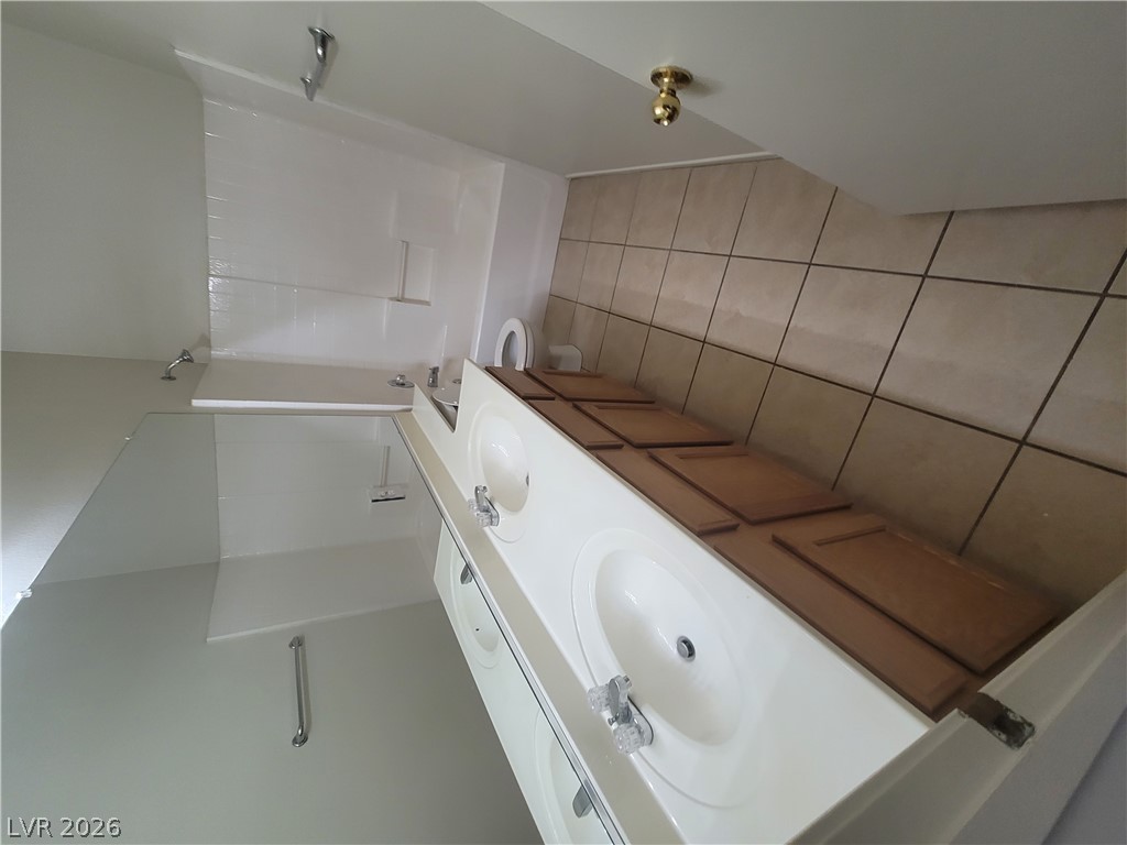 3119 Sentimental Court Property Photo 46