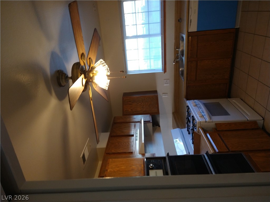 212 Bradshaw Way Property Photo 4