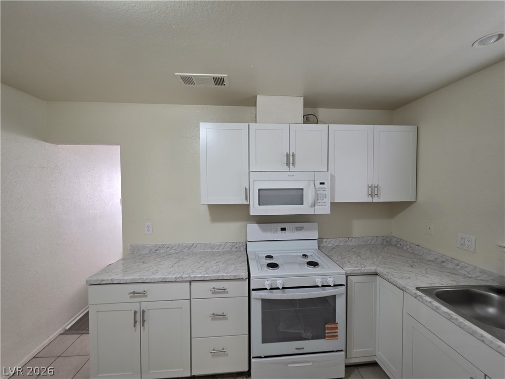 212 Bradshaw Way Property Photo 5