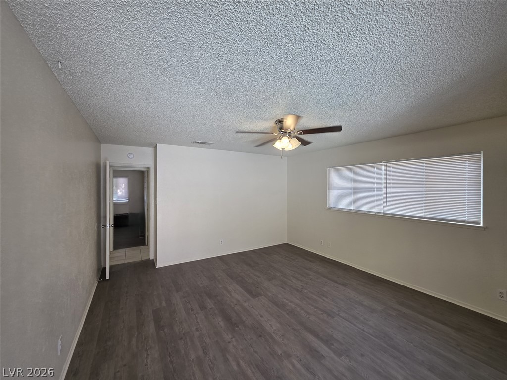 212 Bradshaw Way Property Photo 8