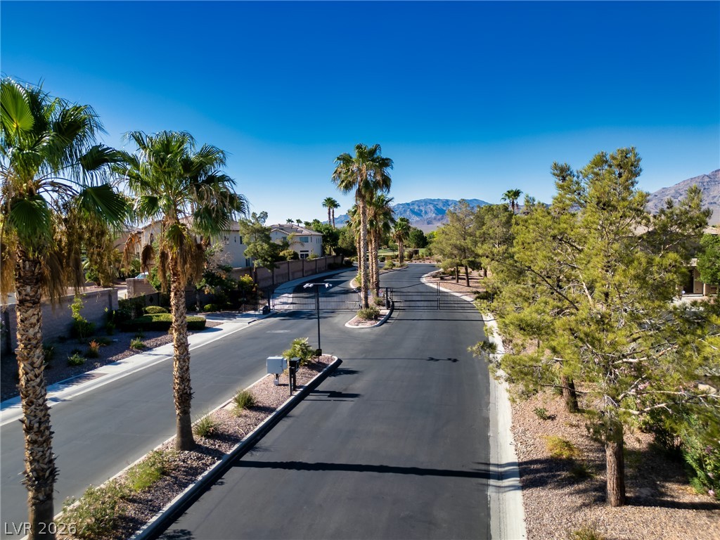 8106 Bear Clan Court Property Photo 23