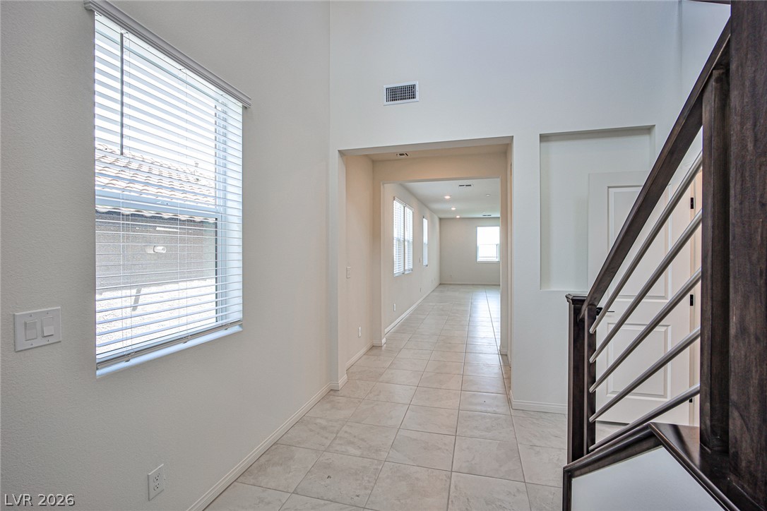 5620 Hill Spire Street Property Photo 8