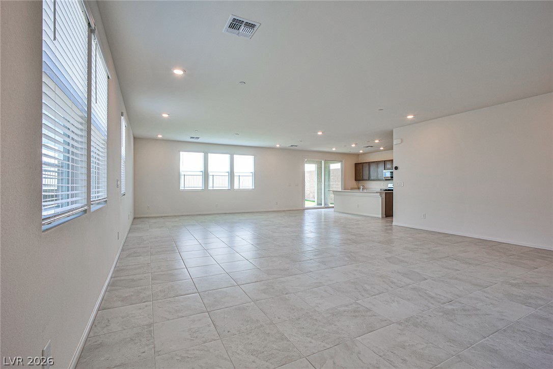 5620 Hill Spire Street Property Photo 17