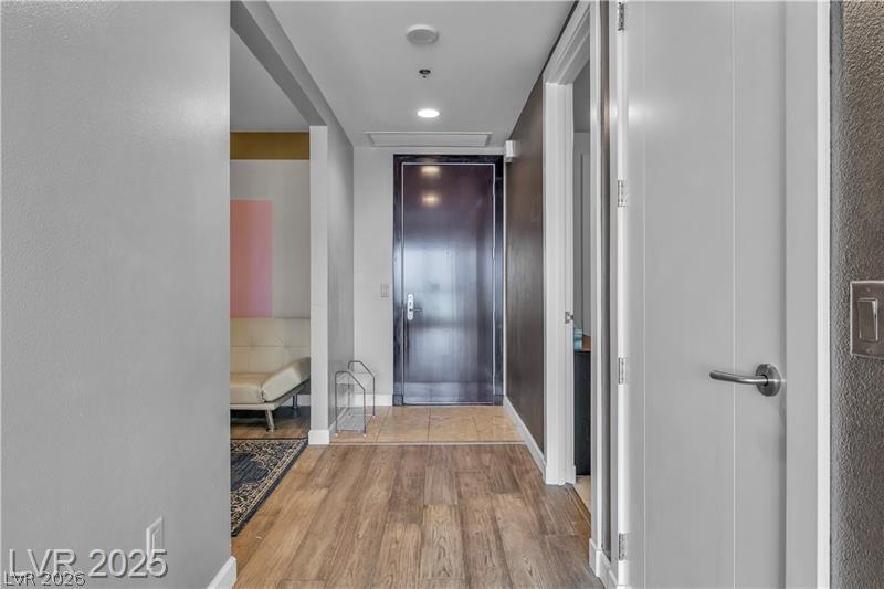 4525 Dean Martin Drive 3207 Property Photo 29