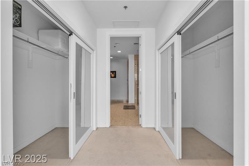 4525 Dean Martin Drive 3207 Property Photo 54