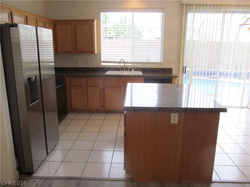 9600 Rainfall Avenue Property Photo 6
