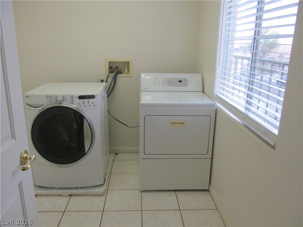 9600 Rainfall Avenue Property Photo 13