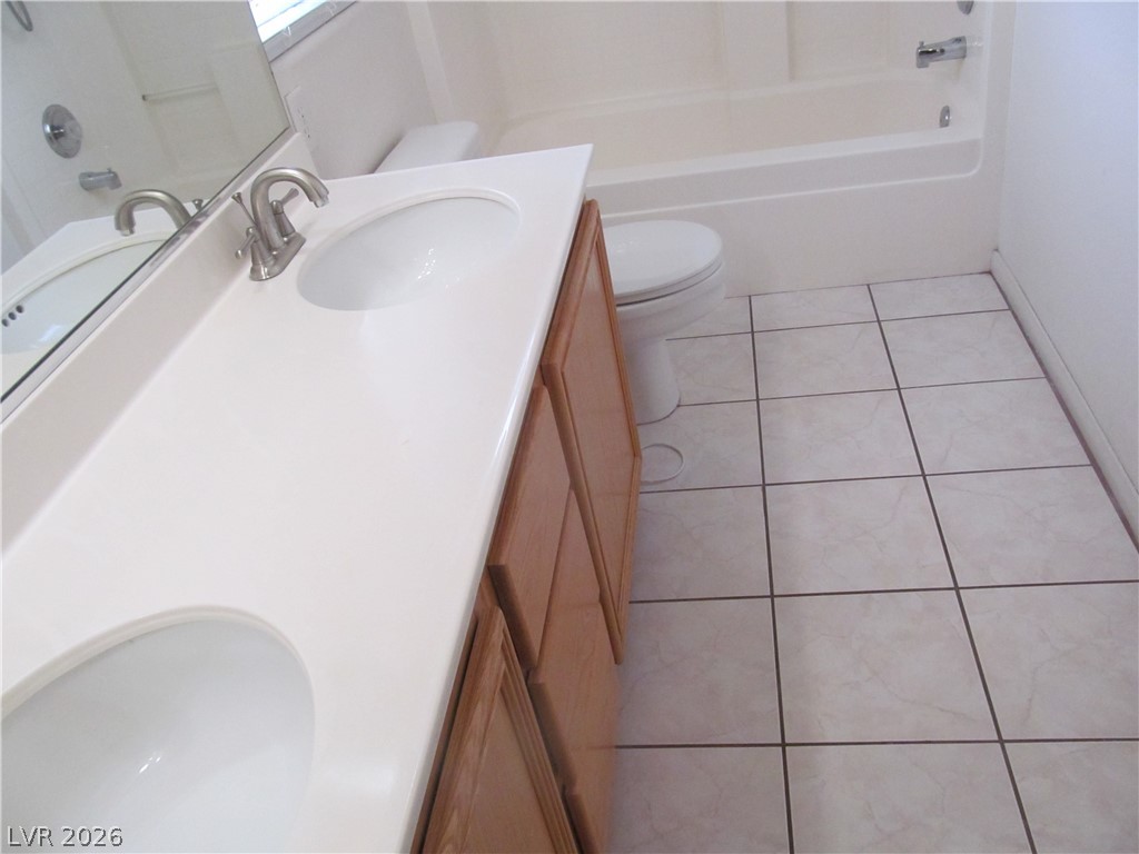 9600 Rainfall Avenue Property Photo 14