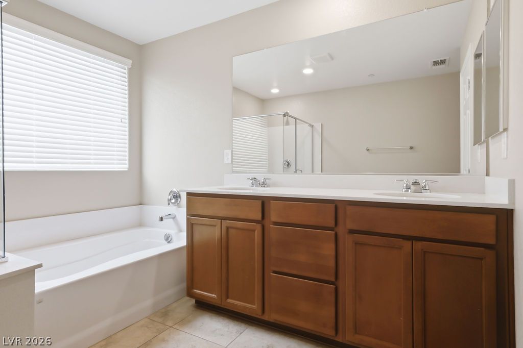 6812 Vacarez Drive Property Photo 27