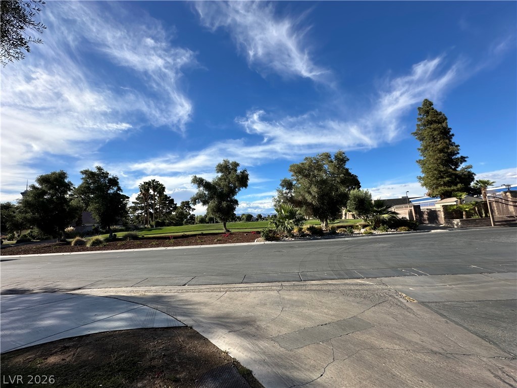 793 Vegas Valley Drive Property Photo 12