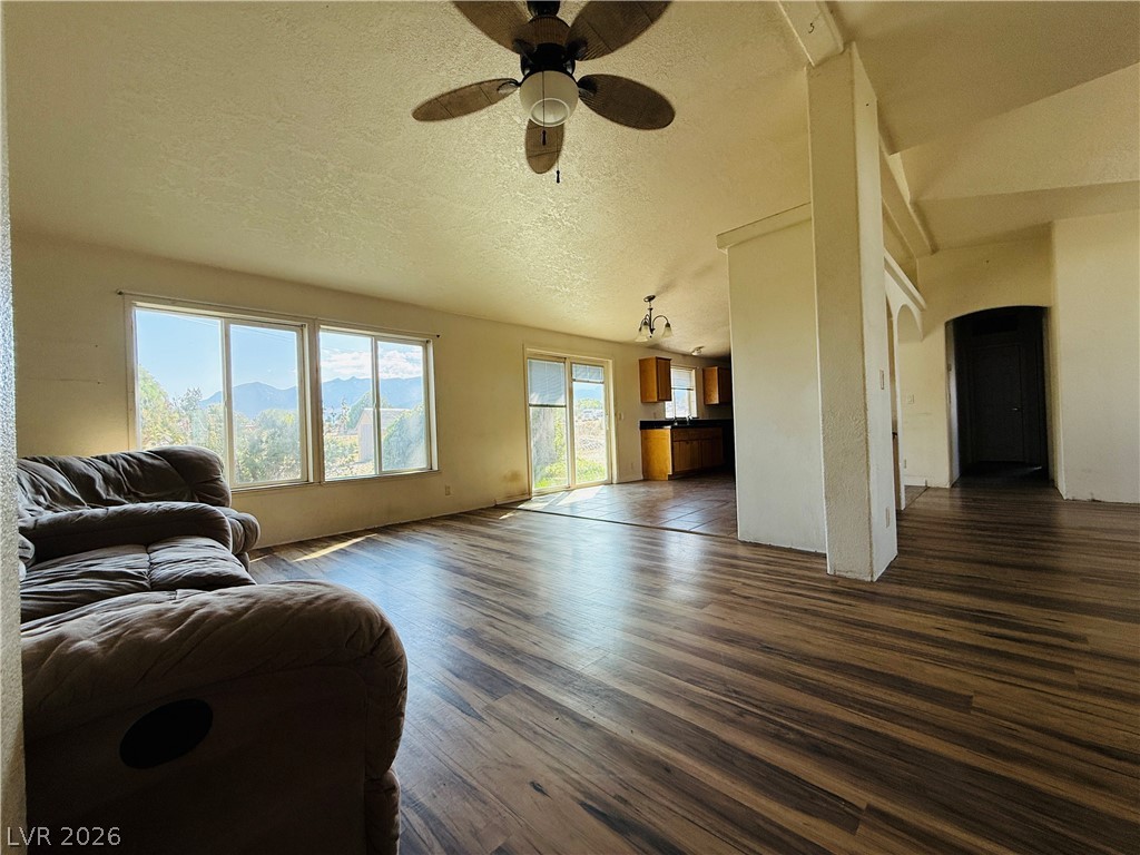 190 Winnemucca Street Property Photo 10