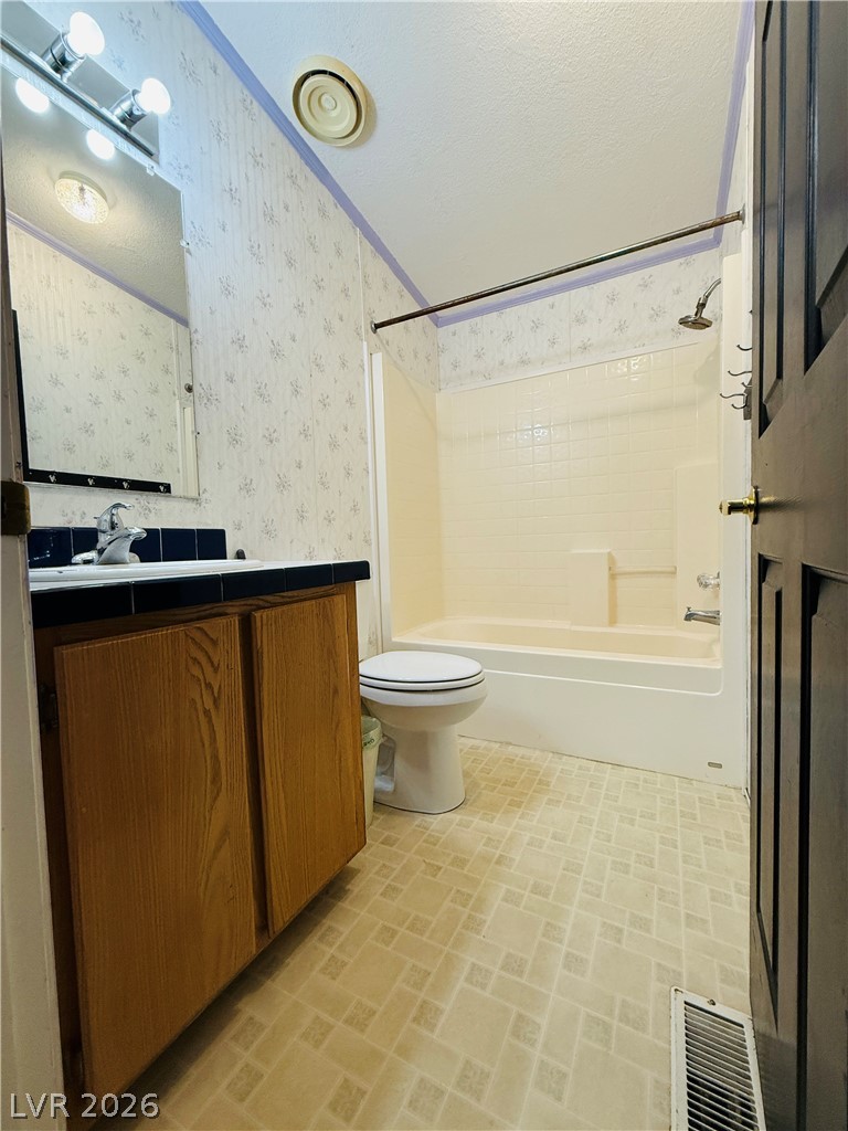 190 Winnemucca Street Property Photo 33