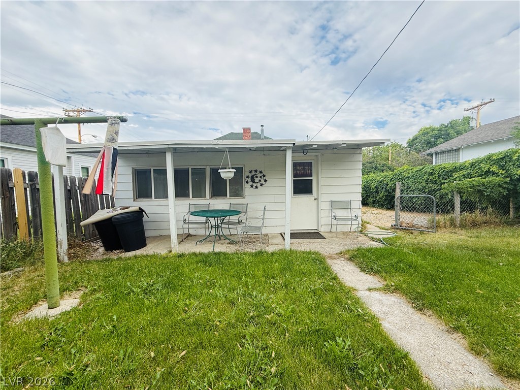 825 Canyon Street Property Photo 15