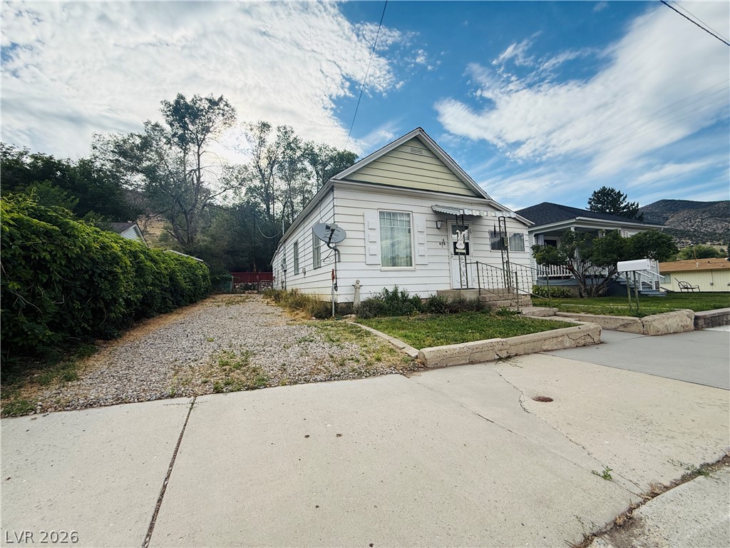 825 Canyon Street Property Photo 18
