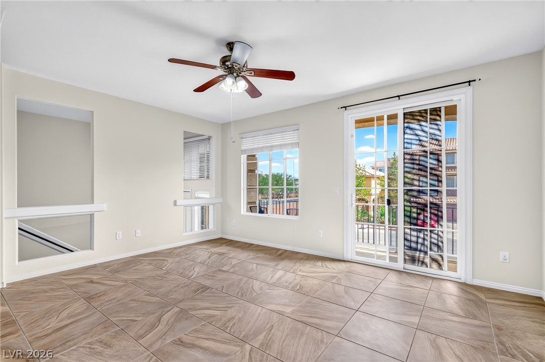 5226 Tartan Hill Avenue Property Photo 7