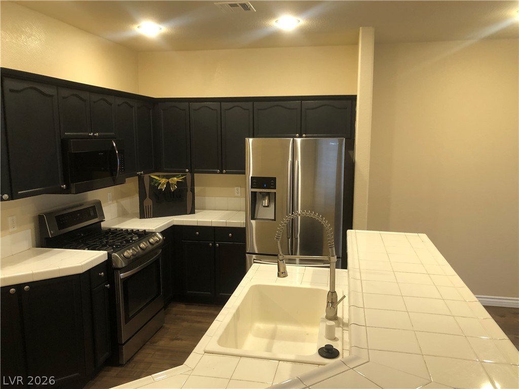 234 Reassuring Court Property Photo 7