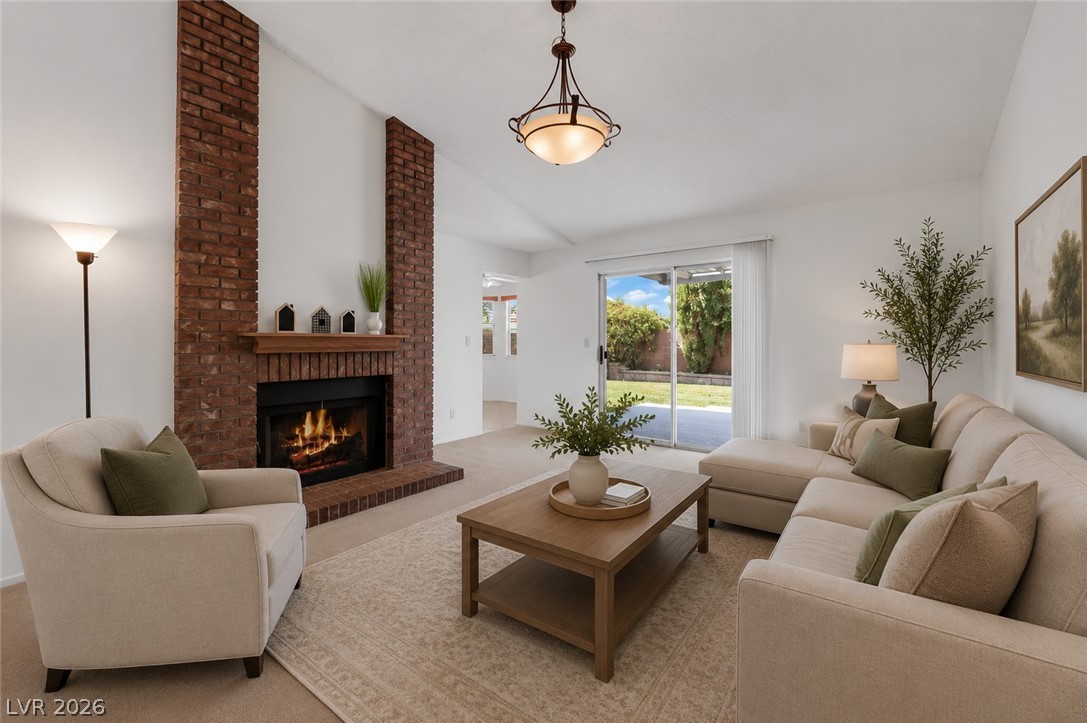 1816 Escondido Terrace Property Photo 17