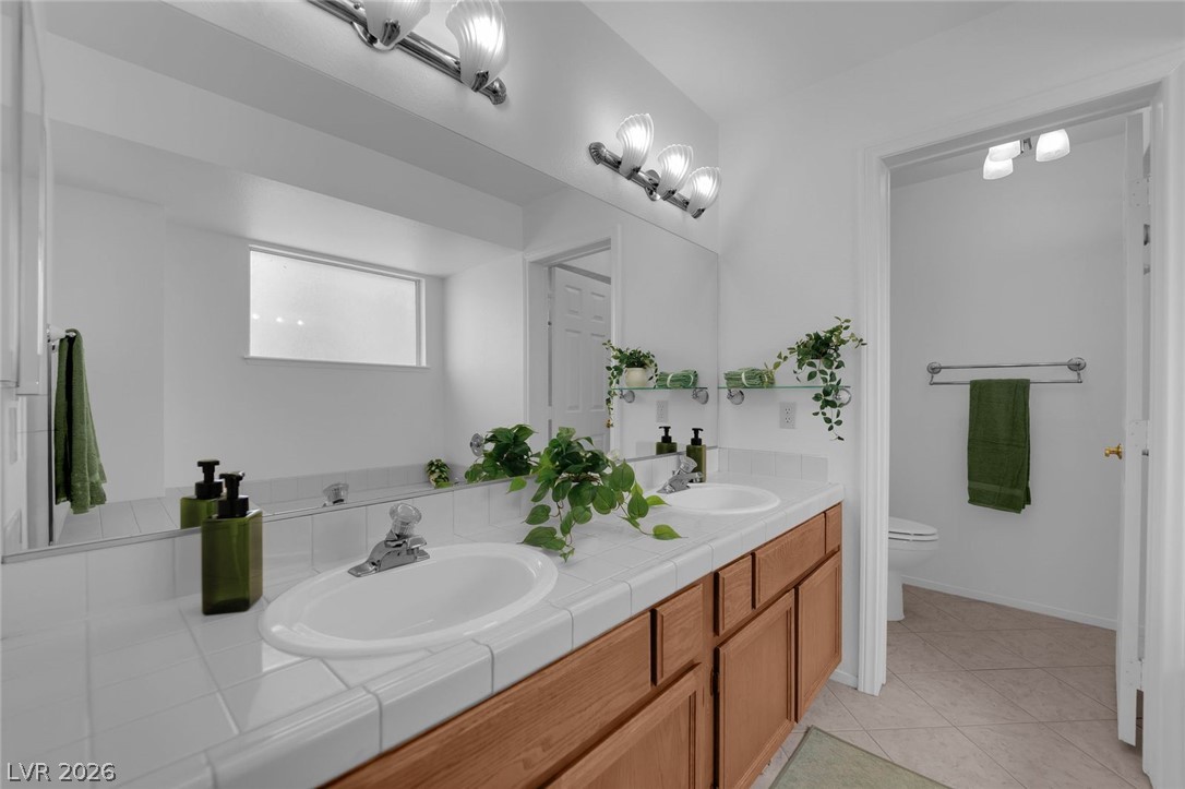 1816 Escondido Terrace Property Photo 30