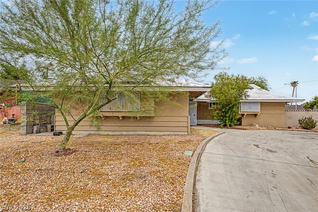 4000 Fortune Avenue Property Photo 3
