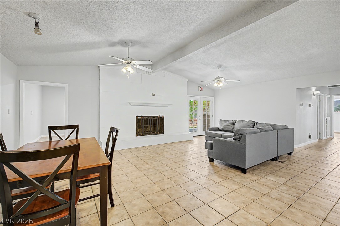 4000 Fortune Avenue Property Photo 11