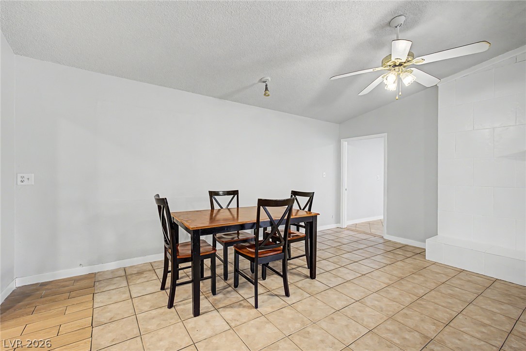 4000 Fortune Avenue Property Photo 12