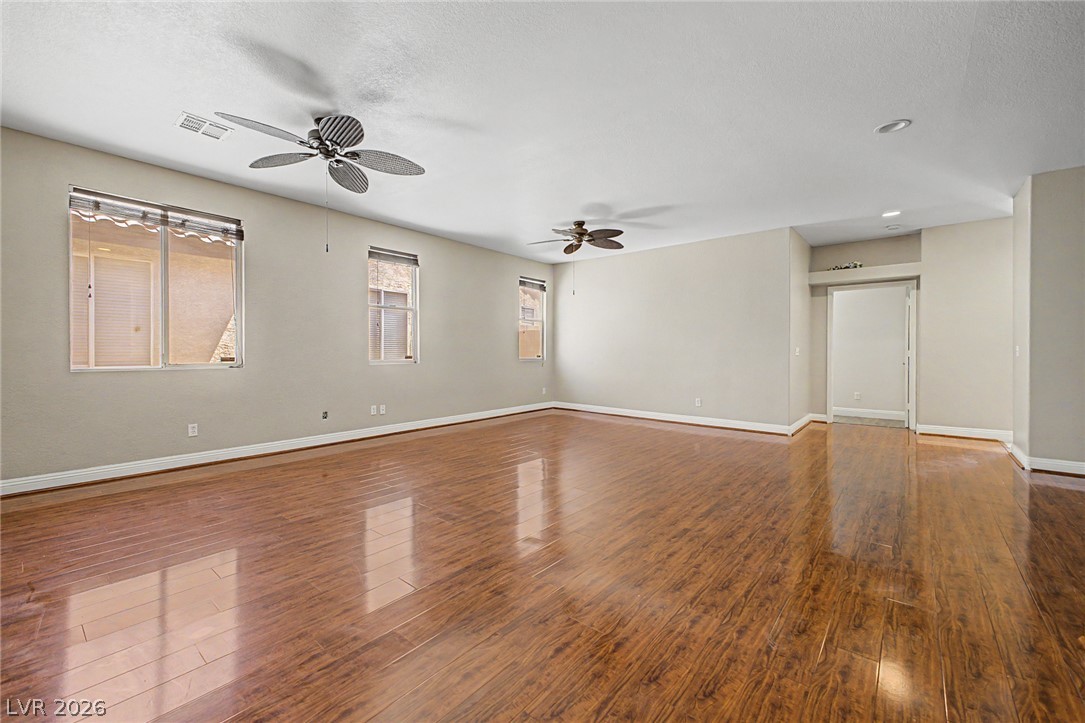9194 Drifting Bay Street Property Photo 10