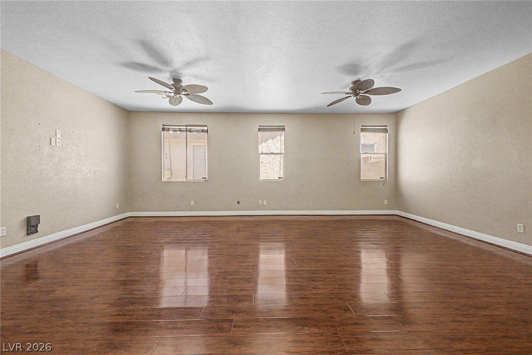 9194 Drifting Bay Street Property Photo 11