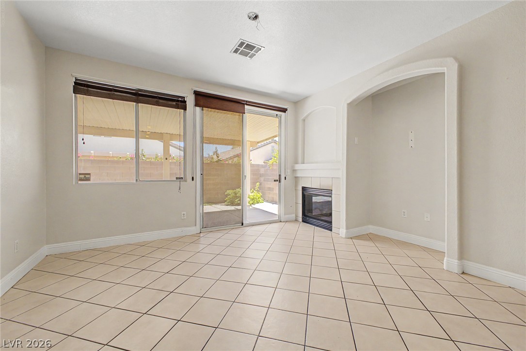 9194 Drifting Bay Street Property Photo 14