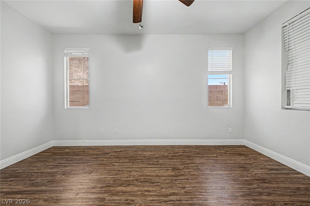 9194 Drifting Bay Street Property Photo 27