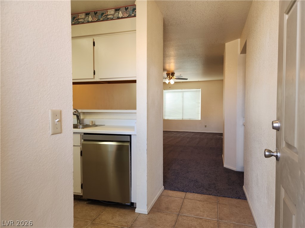 2004 Mesquite Lane 203 Property Photo 4