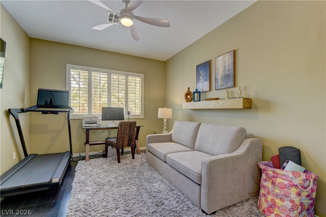 11258 Rising Ridge Avenue Property Photo 9