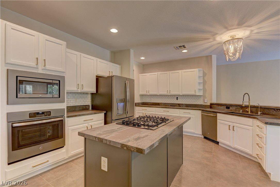 11258 Rising Ridge Avenue Property Photo 15