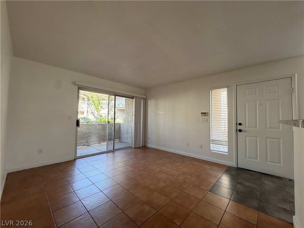 5229 Caspian Springs Drive 102 Property Photo 4