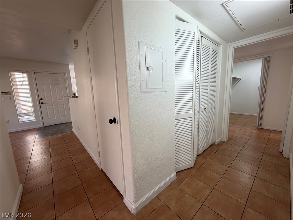 5229 Caspian Springs Drive 102 Property Photo 5