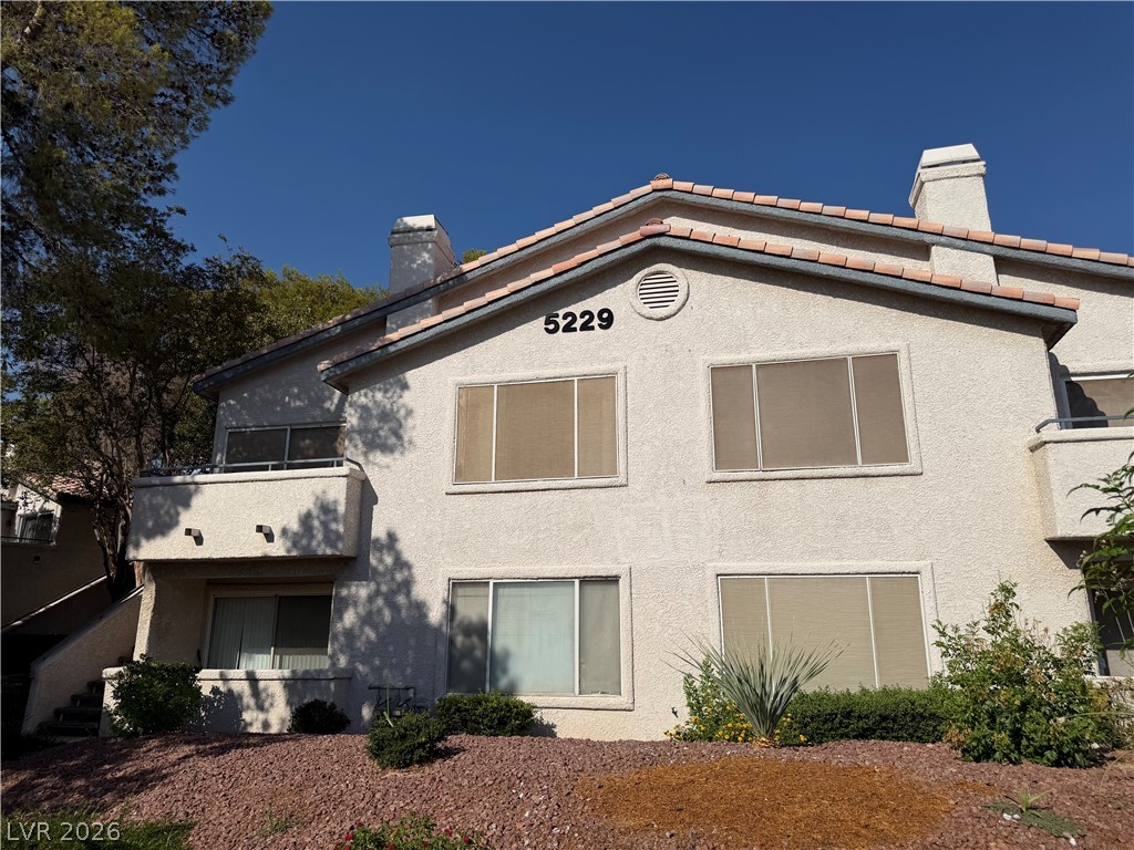 5229 Caspian Springs Drive 102 Property Photo 14